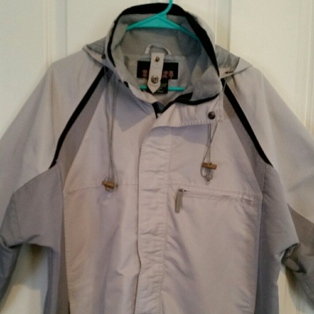 Mens XL Rain/ Snow Jacket